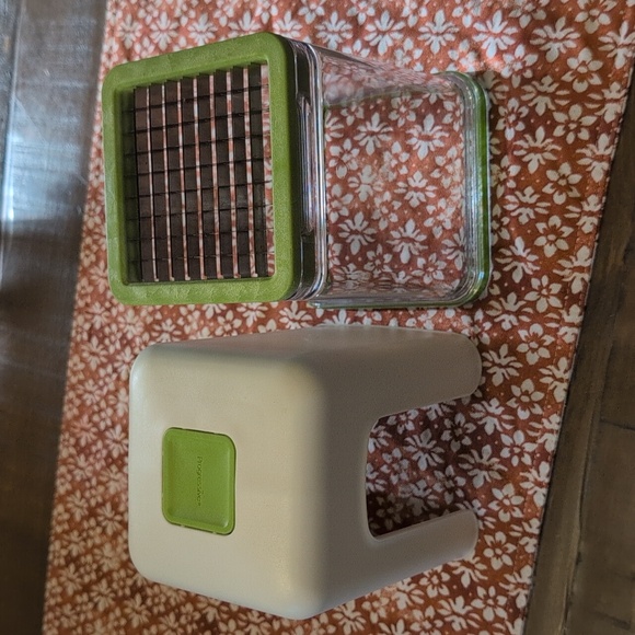 NWT French Fry Cutter - Picture 4 of 6